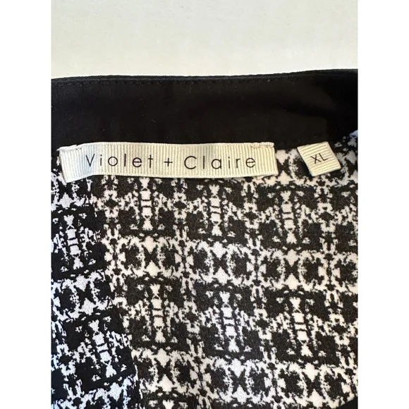 Violet & Claire Career Blouse Womens XL Blue & White 3/4 Sleeves Summer Top - Picture 5 of 17